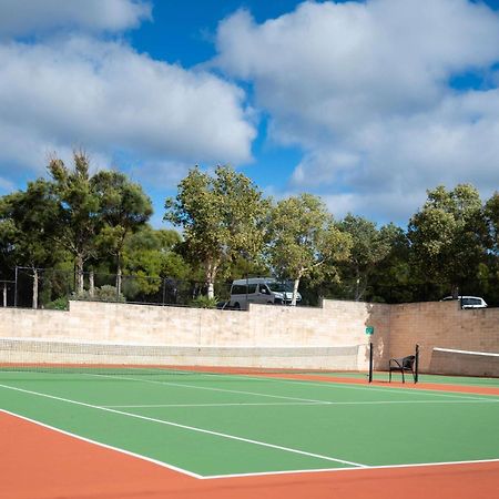 Pullman Bunker Bay Resort Margaret River Dunsborough Exterior photo Tennis court at the University of Western Australia